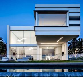 House in N Venice Blvd Venice